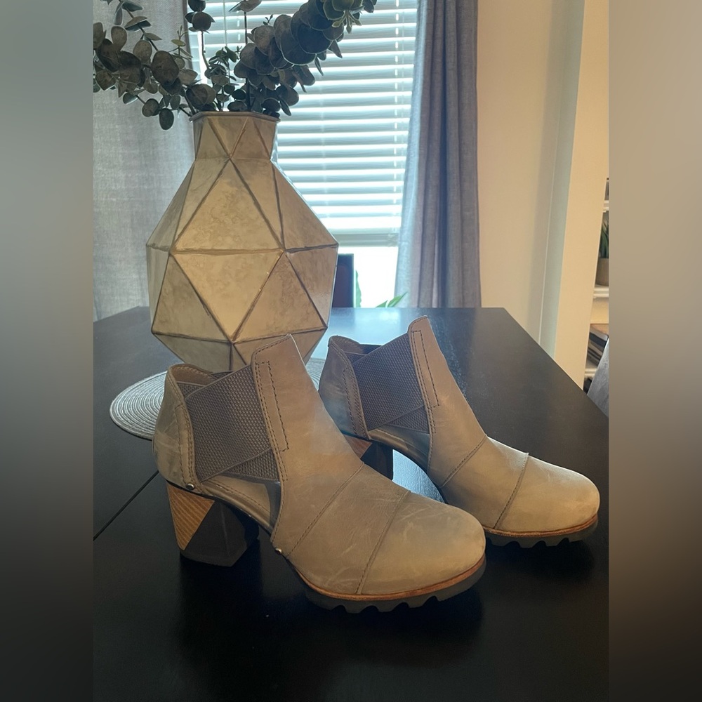 Sorel booties